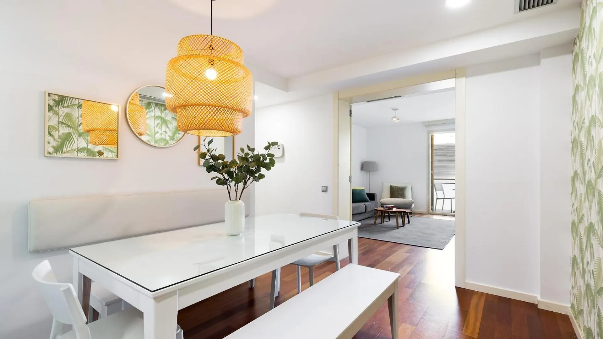 Ola Living Plaza Catalunya Apartment Barcelona Spain