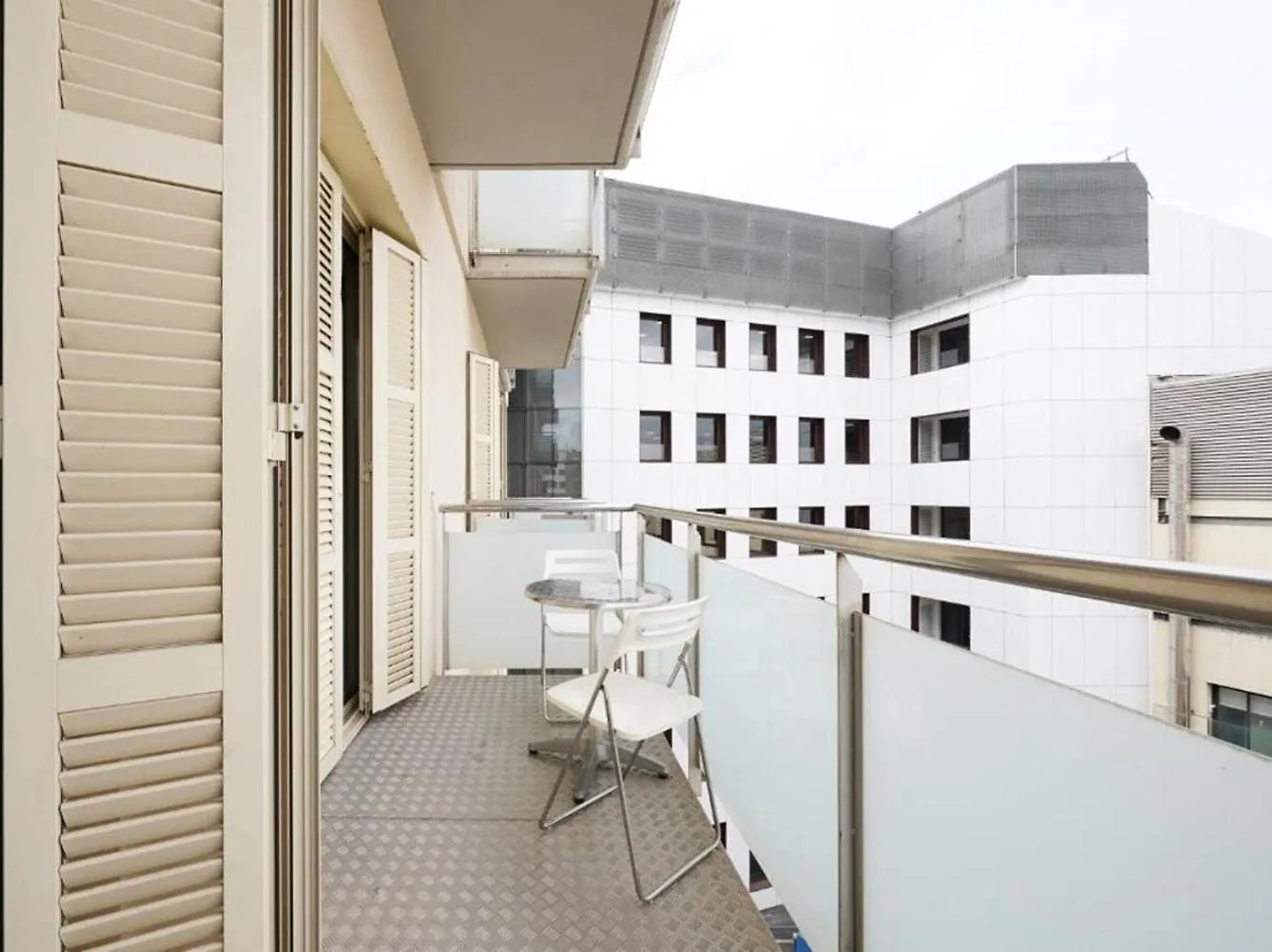 Ola Living Plaza Catalunya Apartment Barcelona