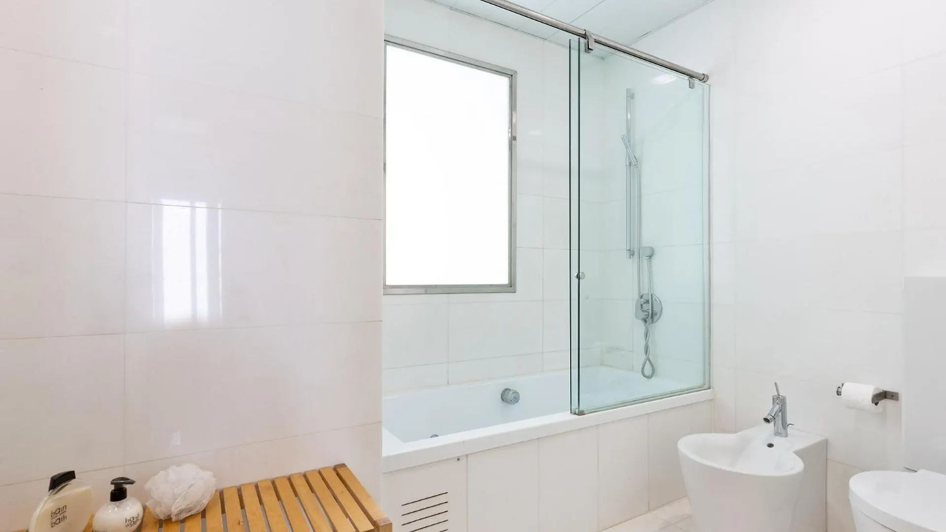 Ola Living Plaza Catalunya Daire Barselona İspanya