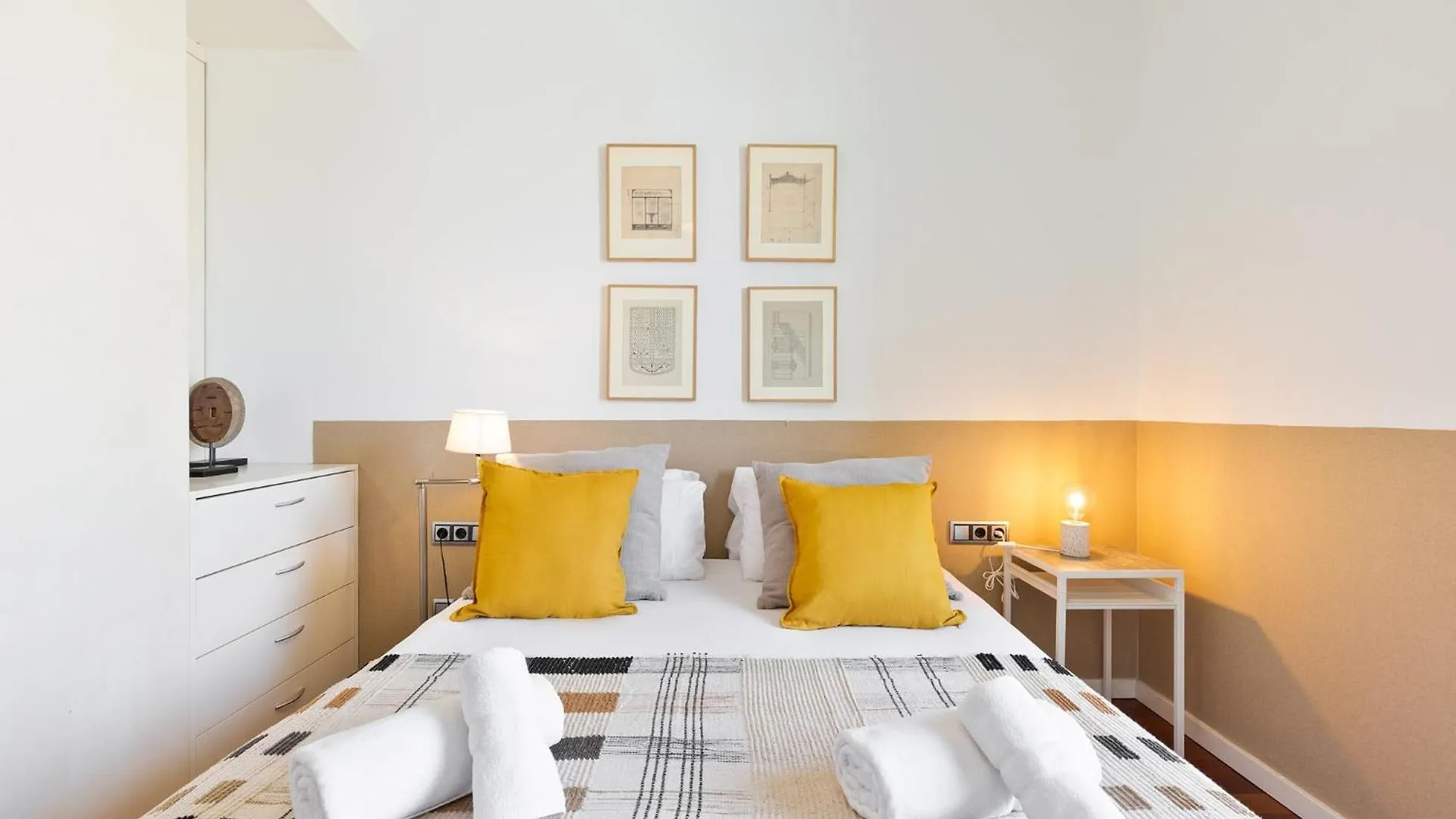 Ola Living Plaza Catalunya Daire Barselona