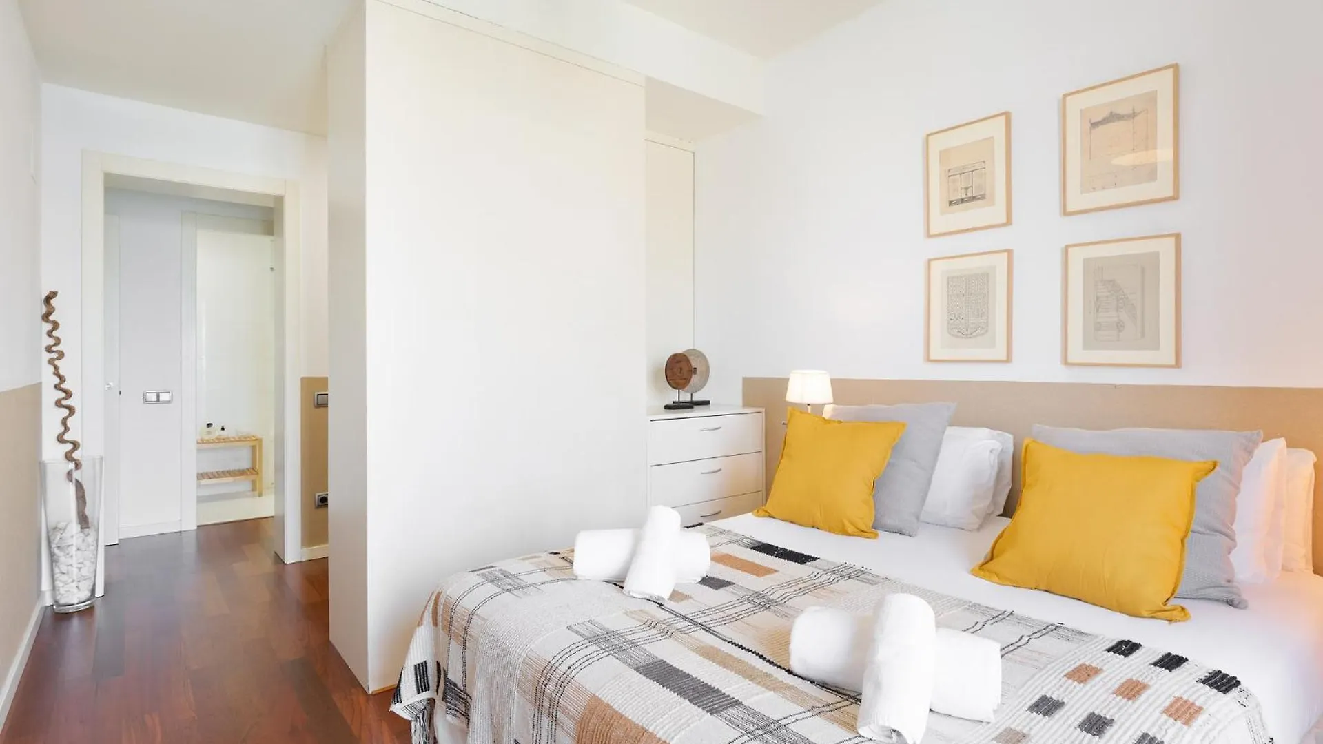 Ola Living Plaza Catalunya Apartment Barcelona