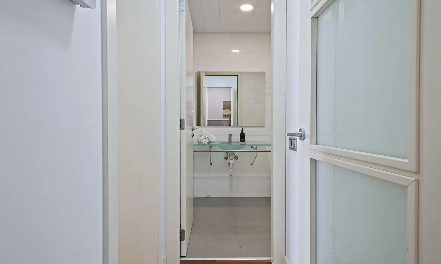 Ola Living Plaza Catalunya Apartment Barcelona