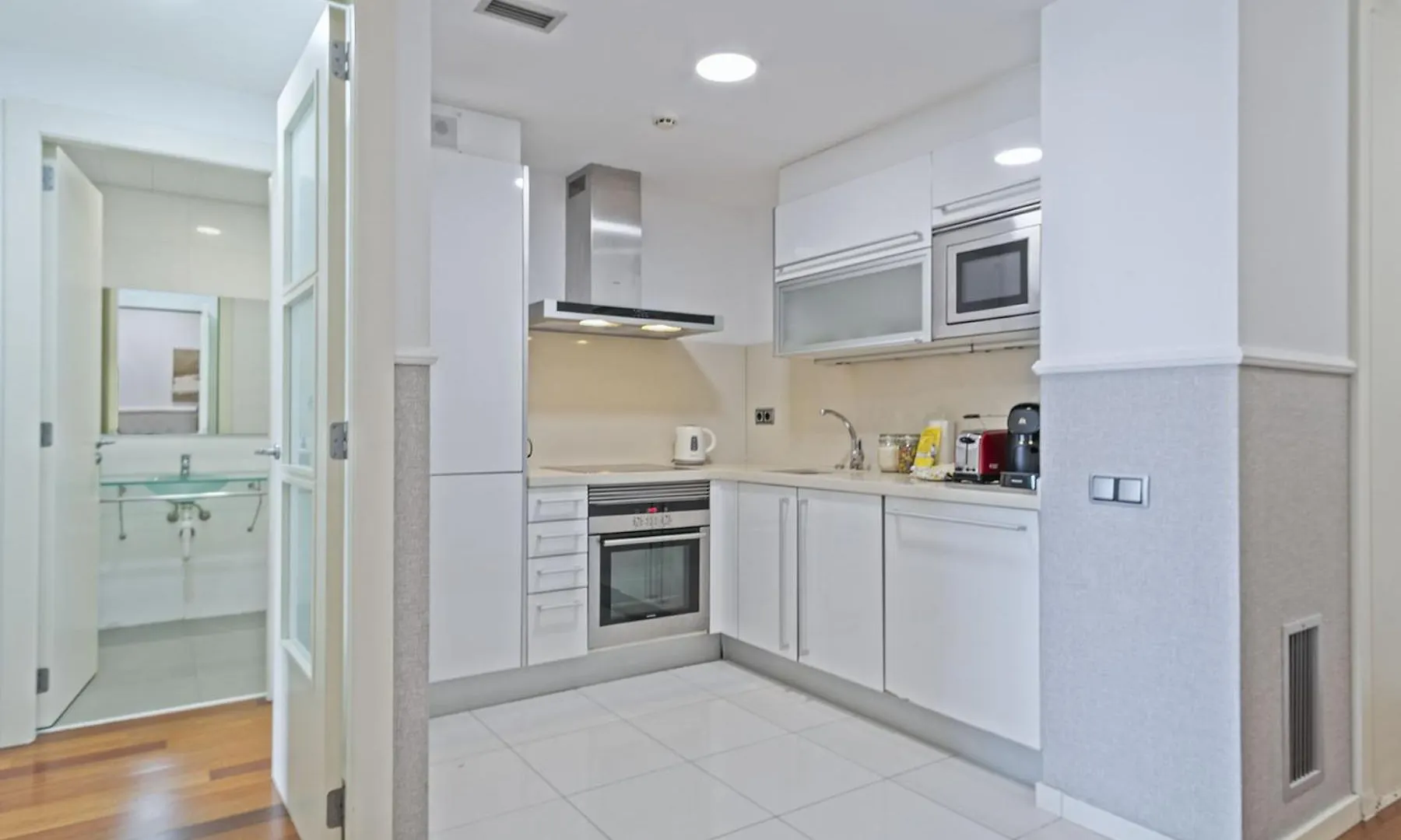 Ola Living Plaza Catalunya Apartment Barcelona Spain