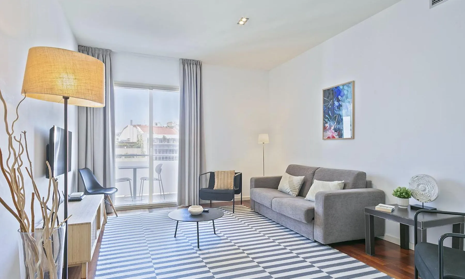 Ola Living Plaza Catalunya Daire Barselona İspanya