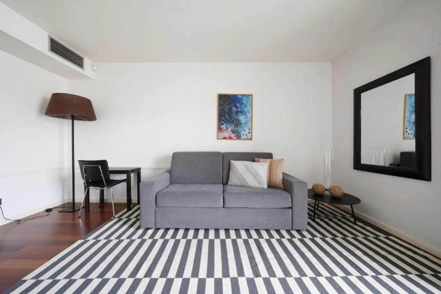 Ola Living Plaza Catalunya Apartment Barcelona 0*,